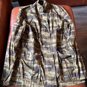 Women’s Camo Jacket